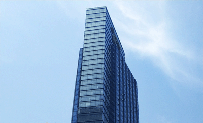 四野名将李作鹏下狱，儿子李大征为营生摆地摊，如今住别墅成富豪